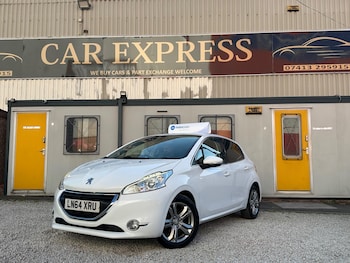 Used Peugeot 208 2015 for sale - 78416185: Photo