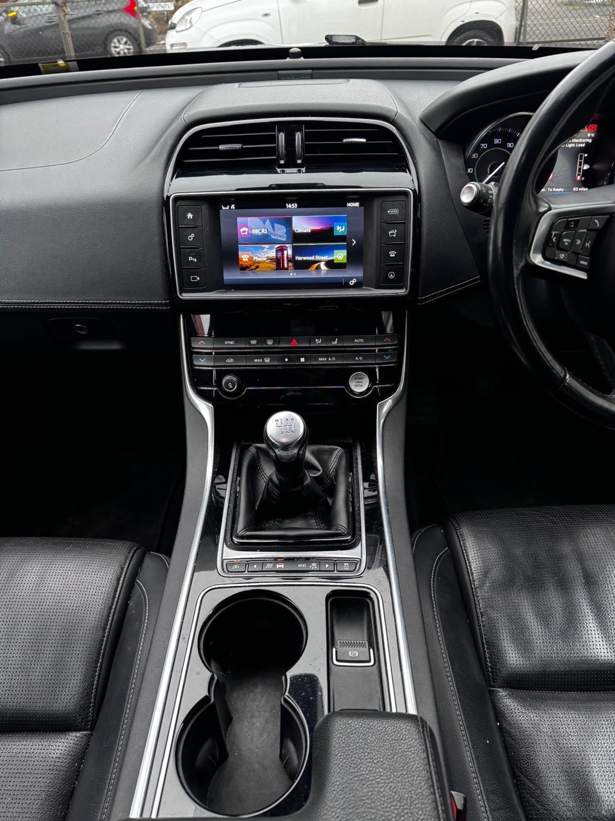 Used Jaguar XE 2016 for sale - 77412356: Photo 12