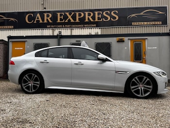 Used Jaguar XE 2016 for sale - 77412356: Photo