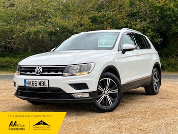 Used Volkswagen Tiguan 2016 for sale - 76236362: Photo 2