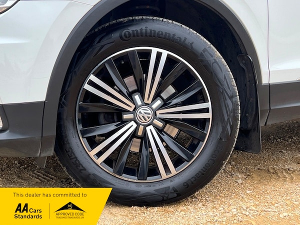 Used Volkswagen Tiguan 2016 for sale - 76236362: Photo 9