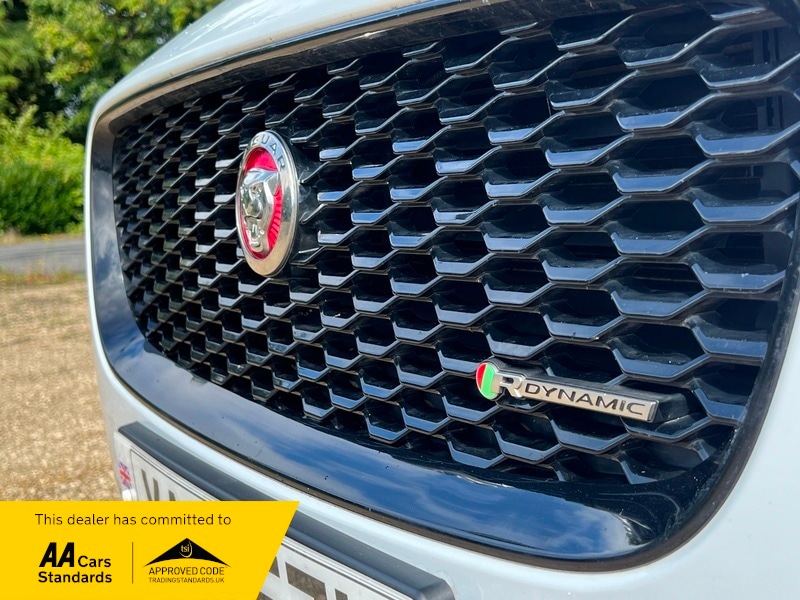 Used Jaguar E-Pace 2018 for sale - 75936686: Photo 9