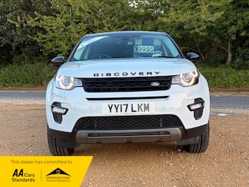 Used Land Rover Discovery Sport 2017 for sale - 79423383: Photo