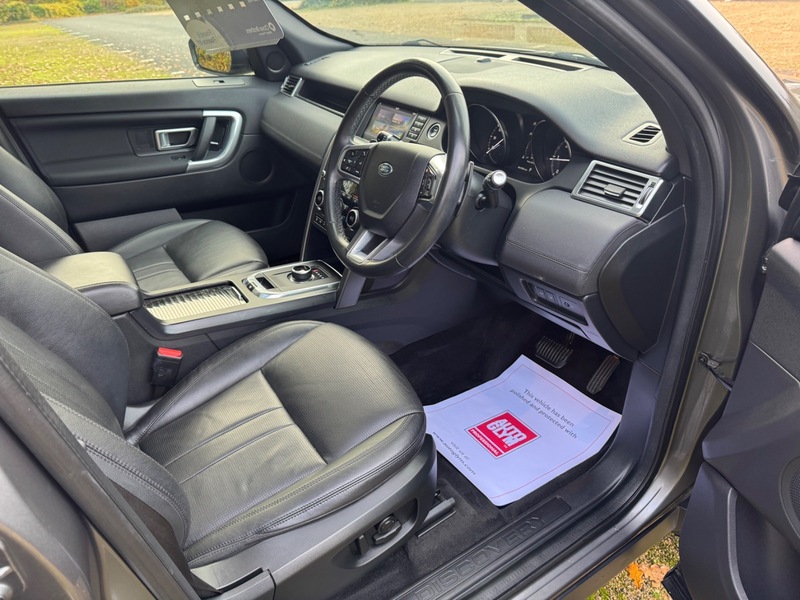 Used Land Rover Discovery Sport 2018 for sale - 76591306: Photo 11