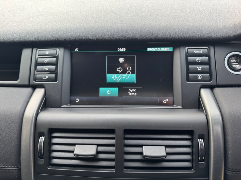 Used Land Rover Discovery Sport 2018 for sale - 76591306: Photo 25