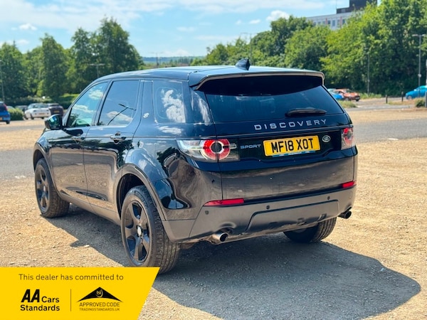 Used Land Rover Discovery Sport 2018 for sale - 74708314: Photo 11