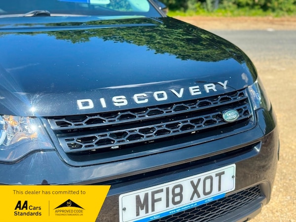 Used Land Rover Discovery Sport 2018 for sale - 74708314: Photo 3