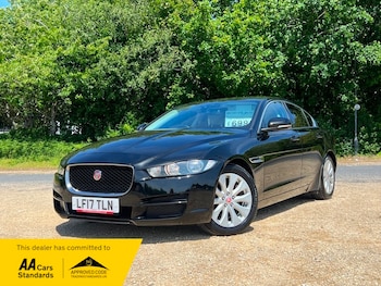Used Jaguar XE 2017 for sale - 78673374: Photo