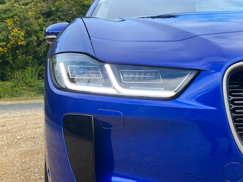 2018 - 294kW EV400 SE 90kWh 5dr Auto