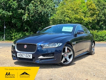 Used Jaguar XE 2017 for sale - 78620237: Photo