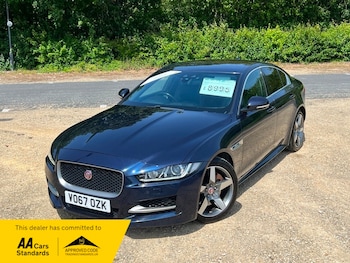 Used Jaguar XE 2017 for sale - 78620237: Photo