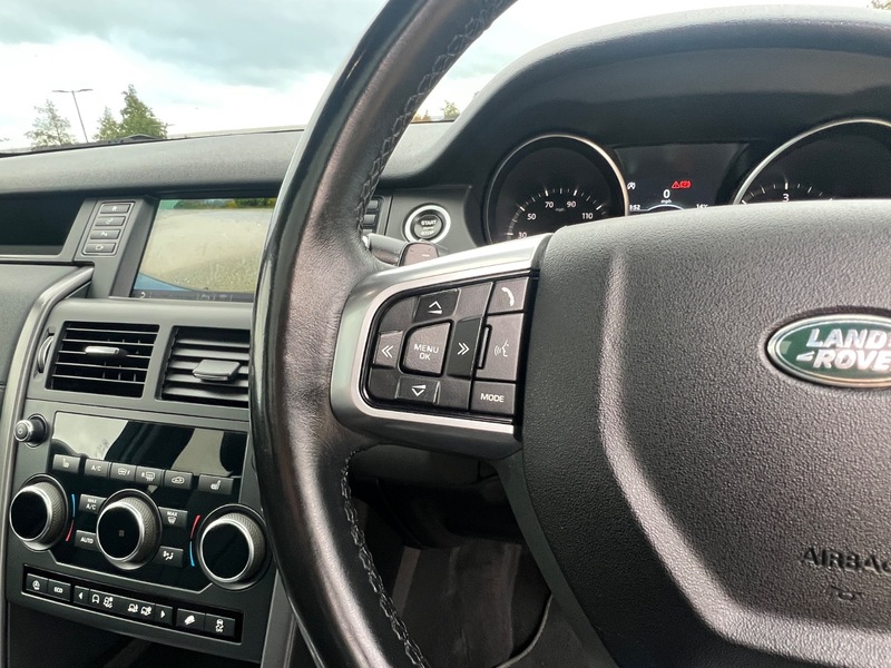 Used Land Rover Discovery Sport 2018 for sale - 76445927: Photo 17
