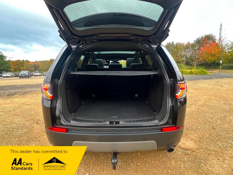 Used Land Rover Discovery Sport 2018 for sale - 76445927: Photo 27