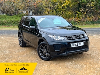 Used Land Rover Discovery Sport 2018 for sale - 76445927: Photo
