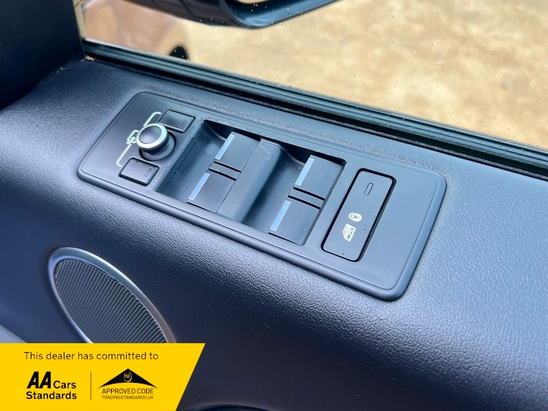 Used Land Rover Range Rover Sport 2016 for sale - 77423111: Photo 31