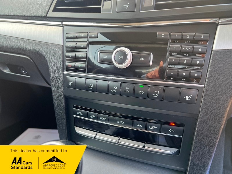 Used Mercedes-Benz E Class 2011 for sale - 77622131: Photo 13