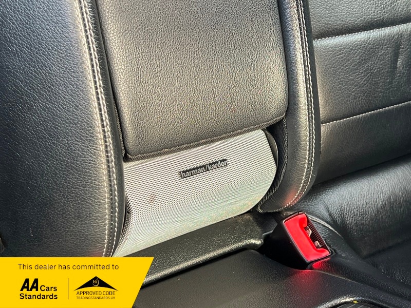 Used Mercedes-Benz E Class 2011 for sale - 77622131: Photo 20