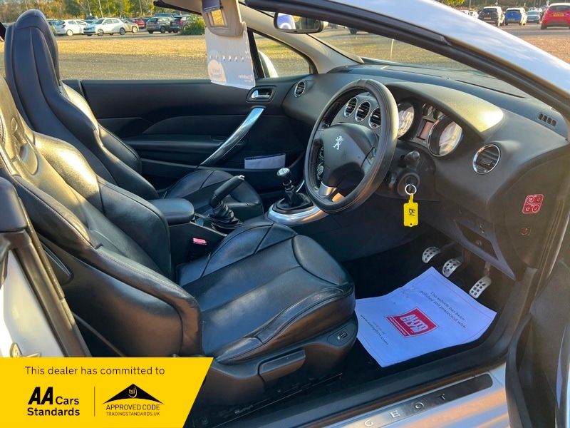 Used Peugeot 308 2013 for sale - 76712213: Photo 19