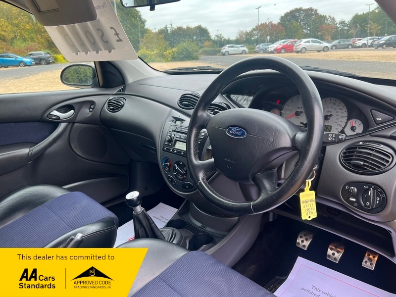 Used Ford Focus 2005 for sale - 76148459: Photo 13