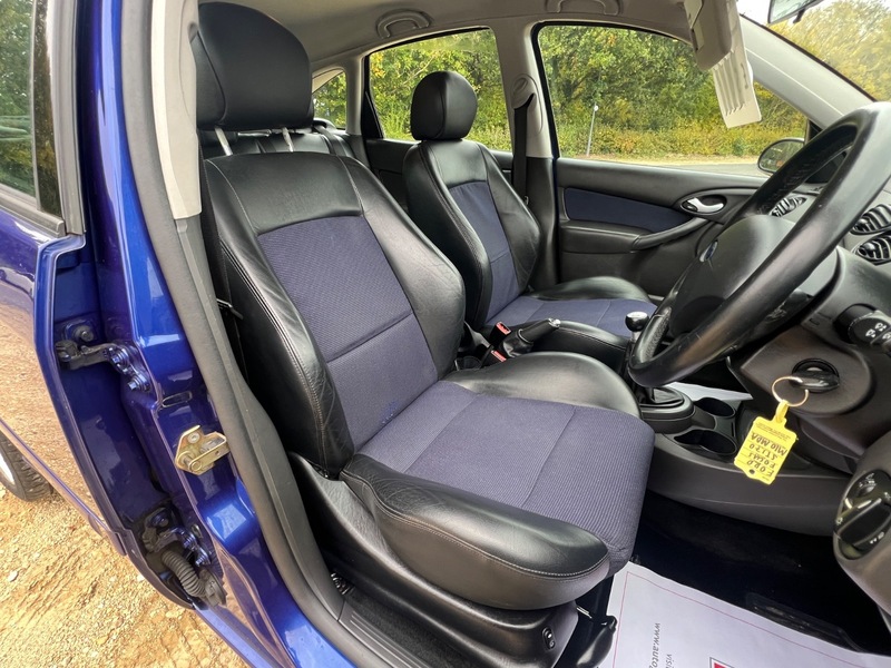 Used Ford Focus 2005 for sale - 76148459: Photo 16