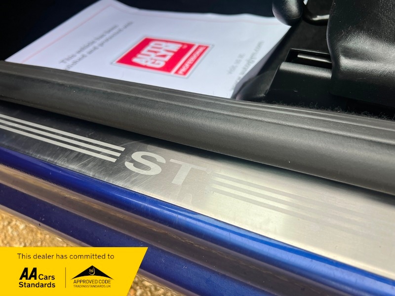 Used Ford Focus 2005 for sale - 76148459: Photo 21