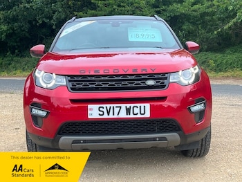 Used Land Rover Discovery Sport 2017 for sale - 78931755: Photo