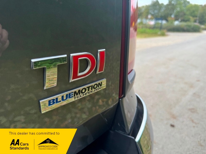 Used Volkswagen Amarok 2015 for sale - 76430584: Photo 15