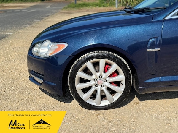Used Jaguar XF 2010 for sale - 74675147: Photo 8