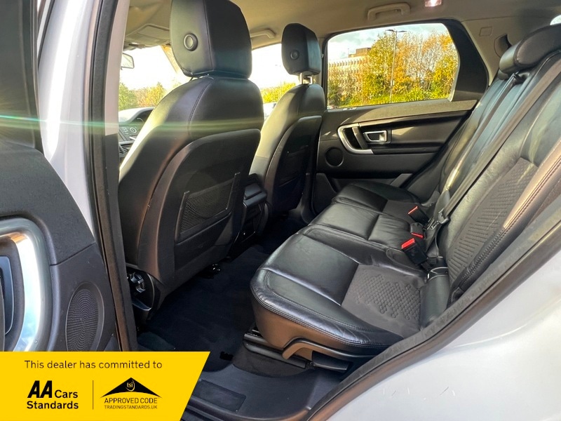 Used Land Rover Discovery Sport 2015 for sale - 76631139: Photo 21