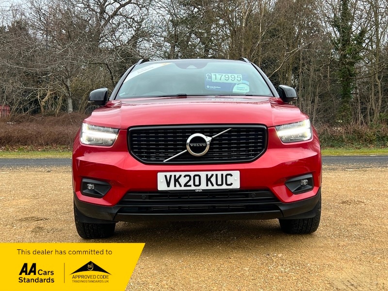 Used Volvo XC40 2020 for sale - 77384940: Photo 2