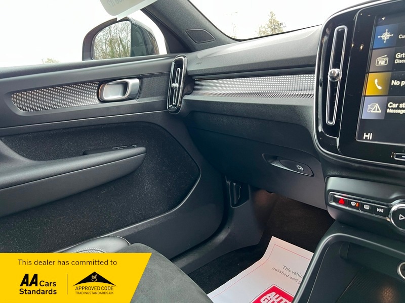 Used Volvo XC40 2020 for sale - 77384940: Photo 23