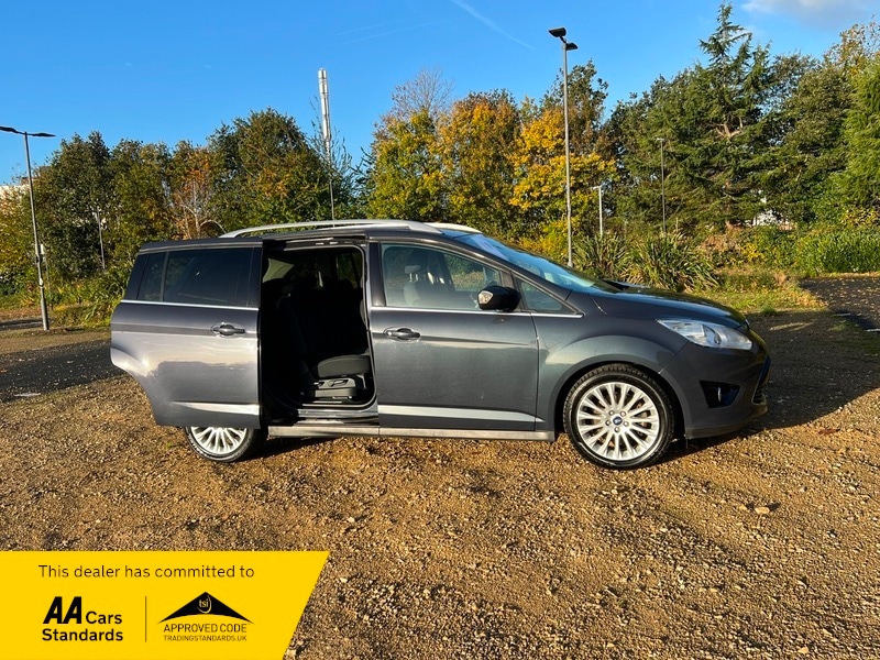 Used Ford Grand C-Max 2015 for sale - 76386959: Photo 11