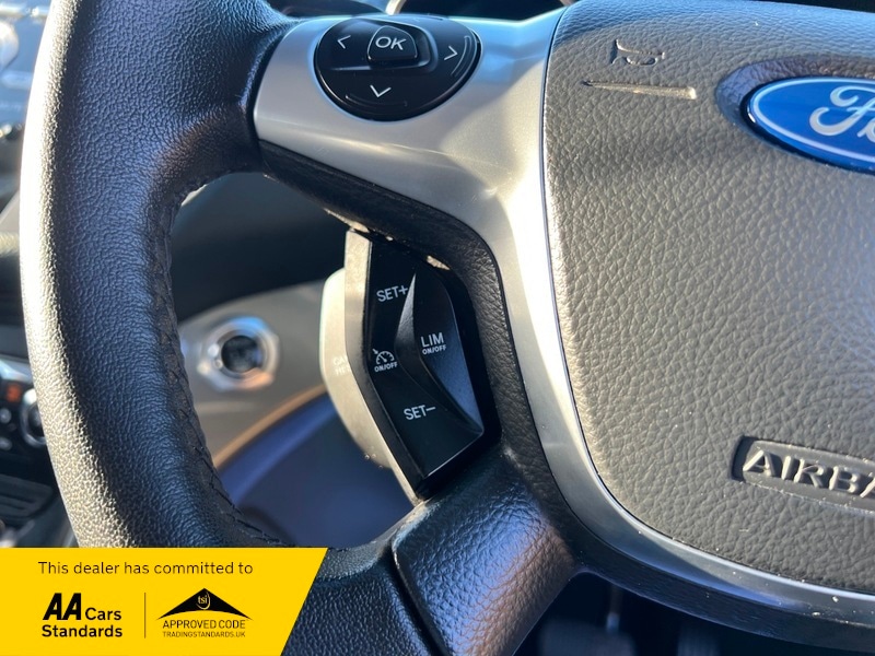 Used Ford Grand C-Max 2015 for sale - 76386959: Photo 17