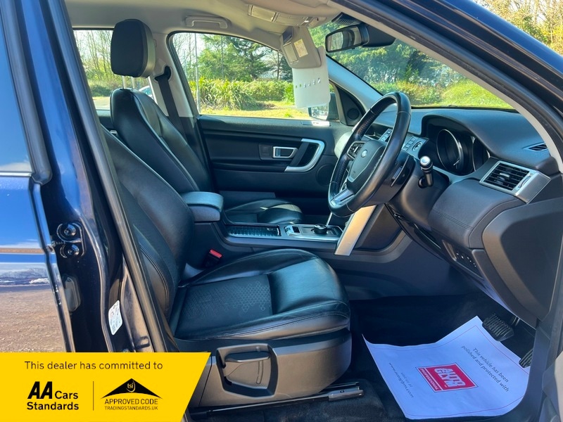 Used Land Rover Discovery Sport 2017 for sale - 78018033: Photo 15