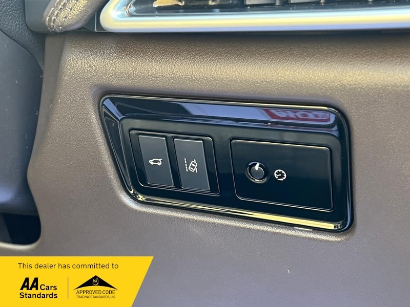 Used Jaguar F-Pace 2017 for sale - 76751552: Photo 14