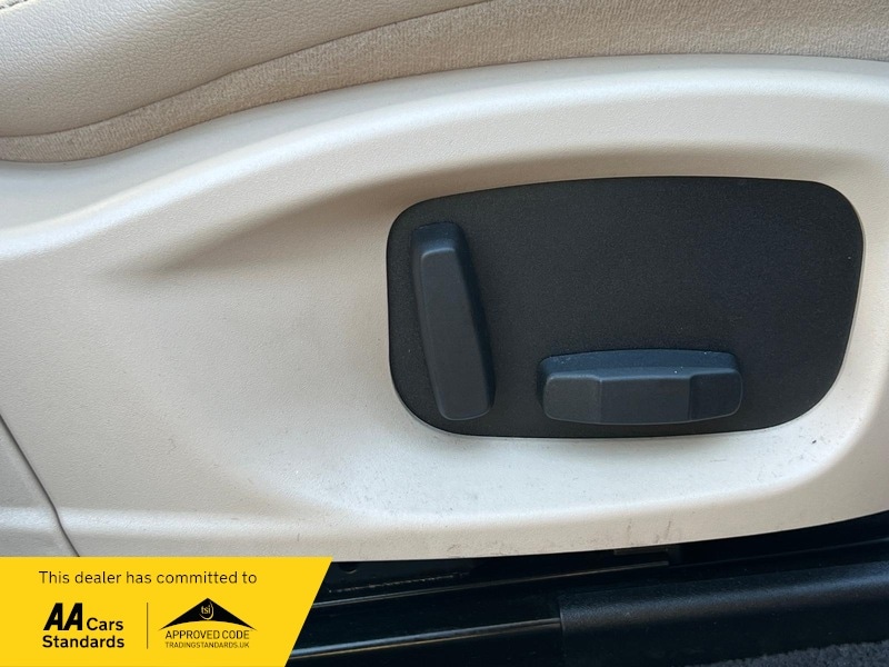 Used Jaguar F-Pace 2017 for sale - 76751552: Photo 20