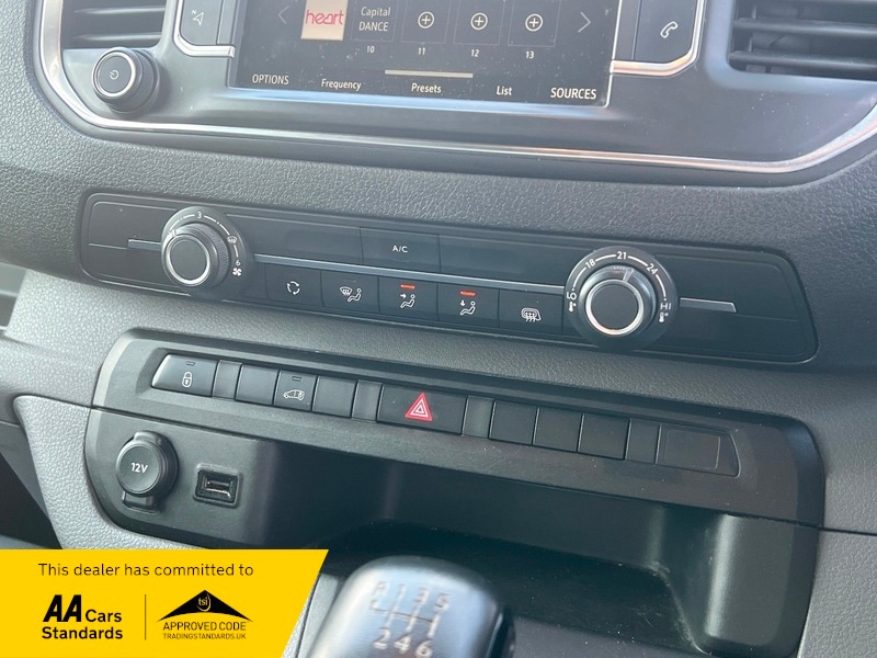 Used Vauxhall Vivaro 2021 for sale - 77172850: Photo 10