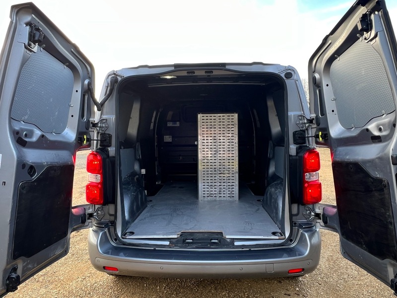 Used Vauxhall Vivaro 2021 for sale - 77172850: Photo 20