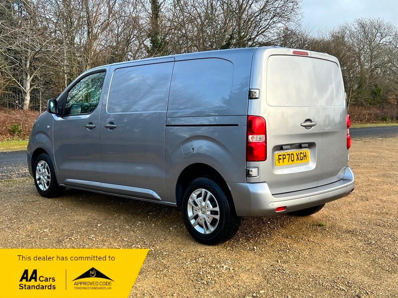Used Vauxhall Vivaro 2021 for sale - 77172850: Photo 6