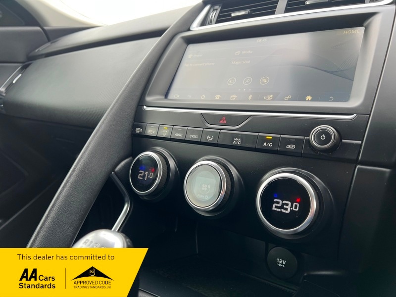 Used Jaguar E-Pace 2018 for sale - 78097649: Photo 28