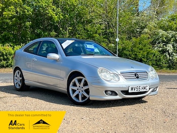 Used Mercedes-Benz C Class 2005 for sale - 78345315: Photo