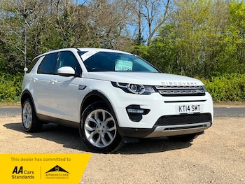 Used Land Rover Discovery Sport 2017 for sale - 77437940: Photo