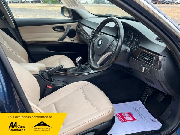 Used BMW 3 Series 2011 for sale - 76236351: Photo 10
