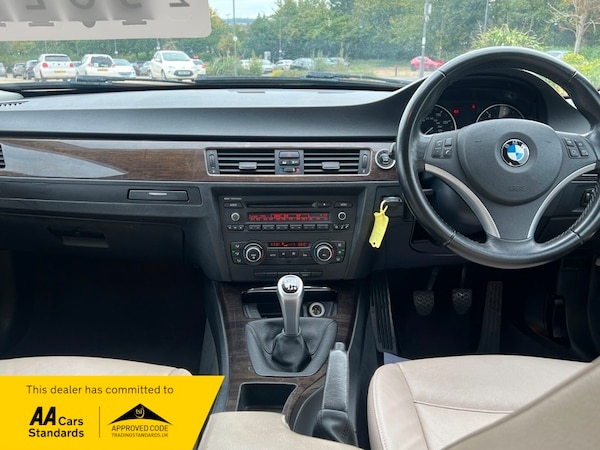 Used BMW 3 Series 2011 for sale - 76236351: Photo 12