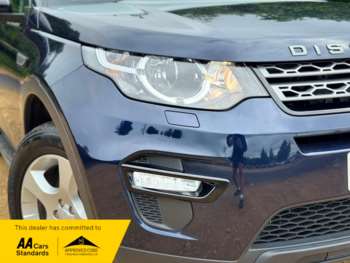 Used Land Rover Discovery Sport 2017 for sale - 74884896: Photo