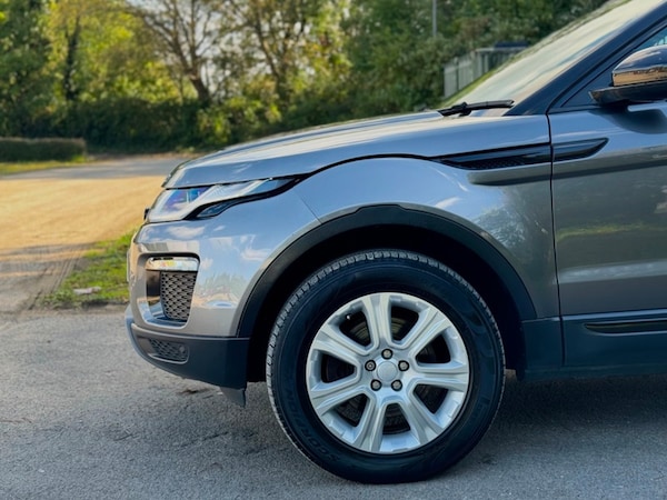 Used Land Rover Range Rover Evoque 2016 for sale - 73633122: Photo 8