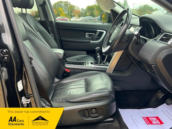 Used Land Rover Discovery Sport 2017 for sale - 76292251: Photo 18