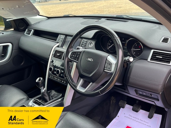 Used Land Rover Discovery Sport 2017 for sale - 76292251: Photo 19