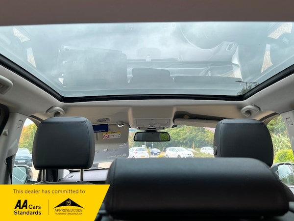 Used Land Rover Discovery Sport 2017 for sale - 76292251: Photo 24