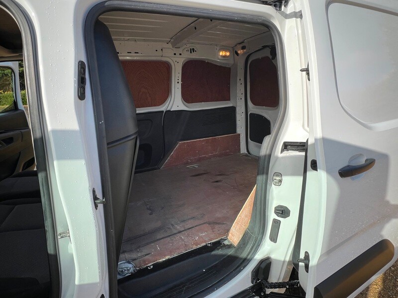 Used Citroen Berlingo 2020 for sale - 76368354: Photo 9
